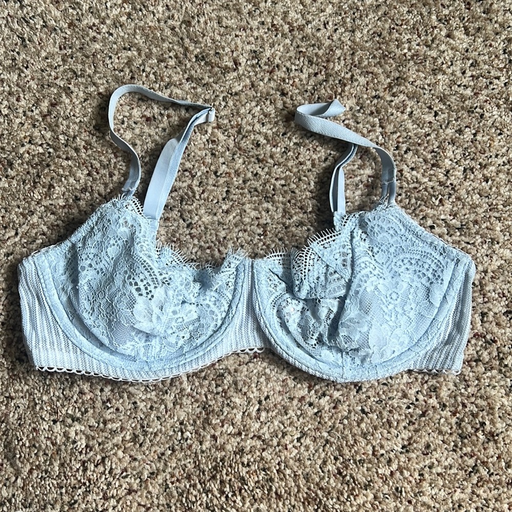 Victoria’s Secret Dream Angels balconette bra size 34D
